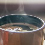 Waarom barista's water in cirkels schenken: de wetenschap van extractie verborgen in een eenvoudige beweging waarom-baristas-water-in-cirkels-schenken-de-wetenschap-van-extractie.jpg